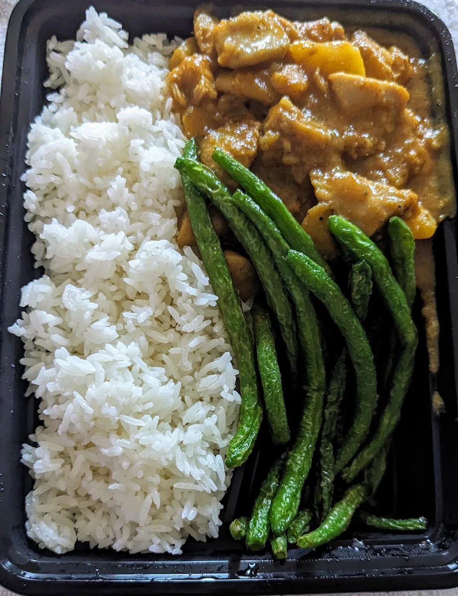 Chicken Curry and Rice Plate