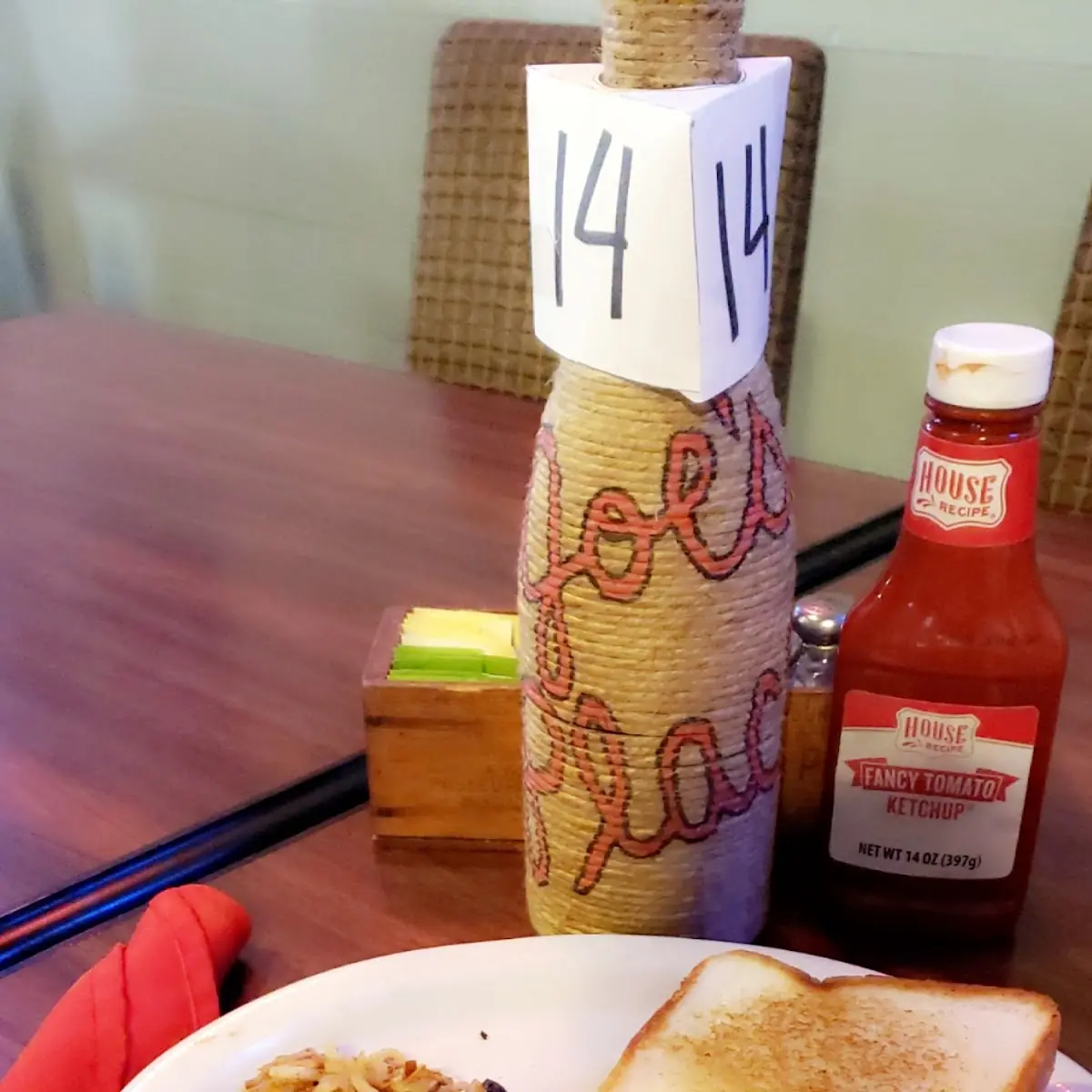 Breakfast Sandwich and Hashbrowns