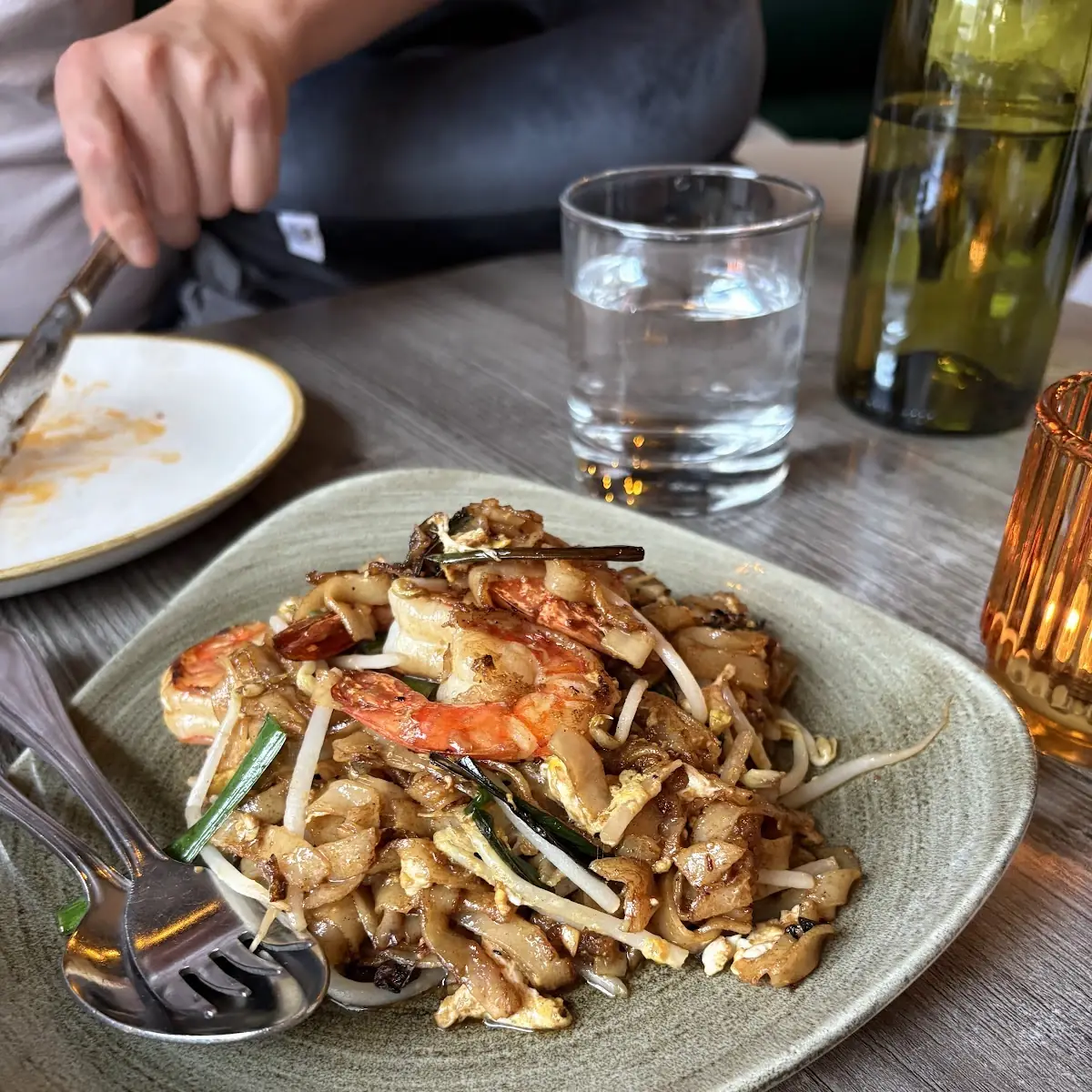 Char Kway Teow or V, Soos