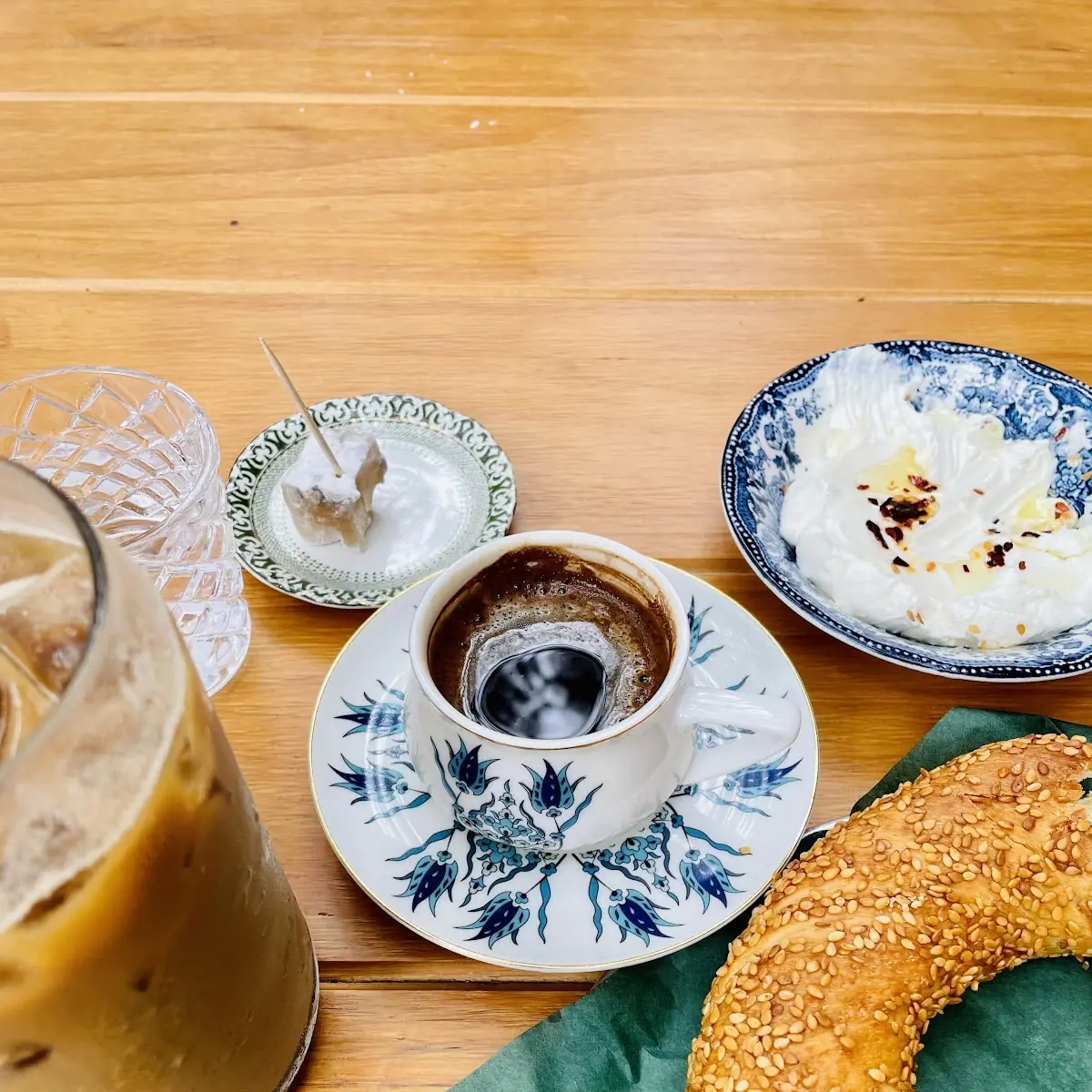 Simit Plate Turkish Bagel w Cream Cheese