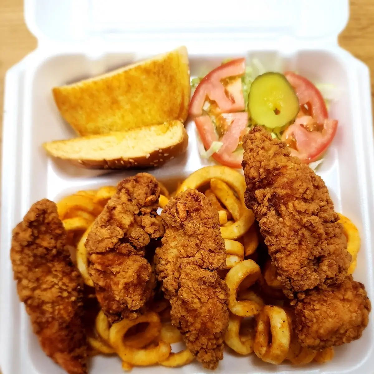 Tender Basket 4 PC w Fries