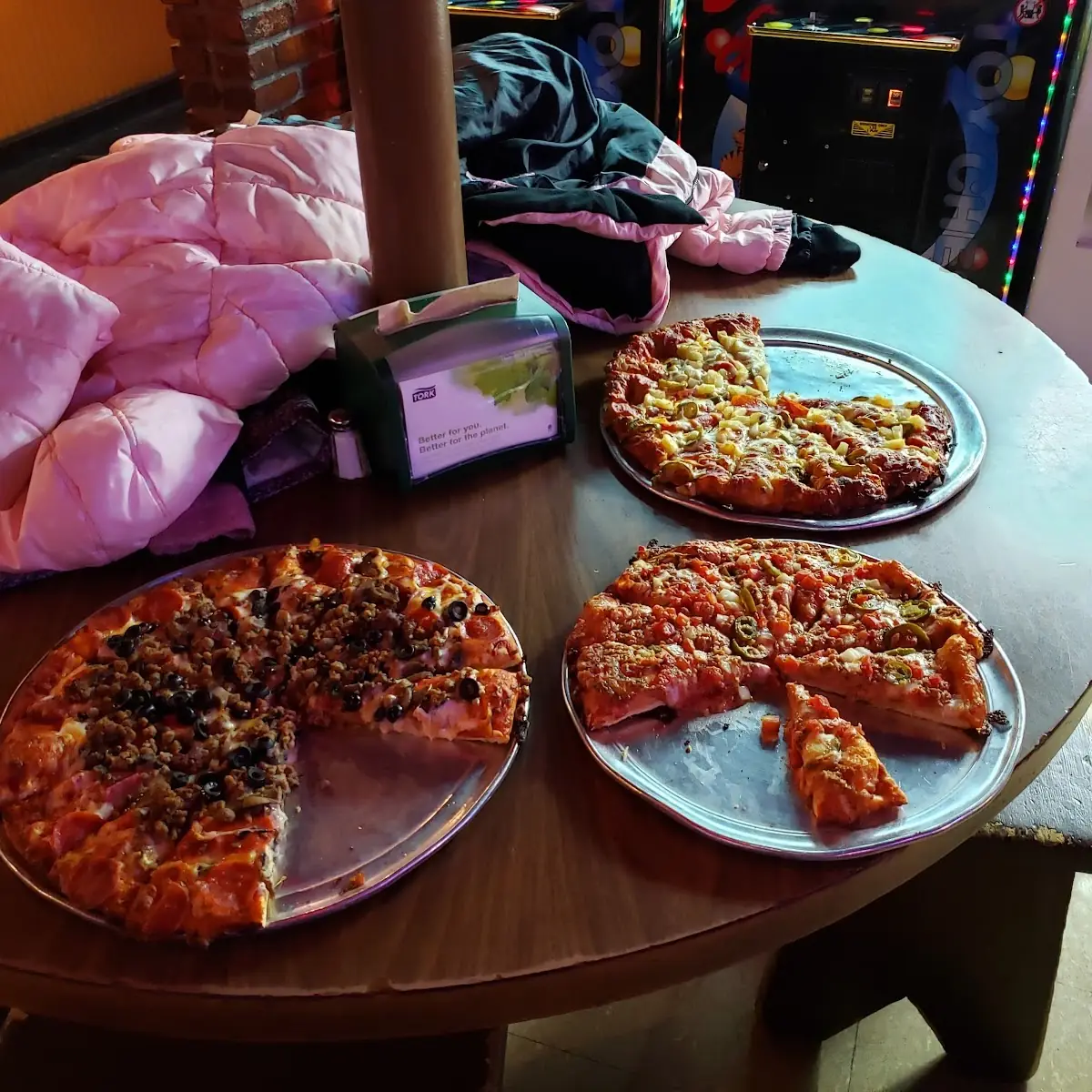Combo Pizza Mexican Pizza Pepperoni with Pineapple and Jalapenos Pizza