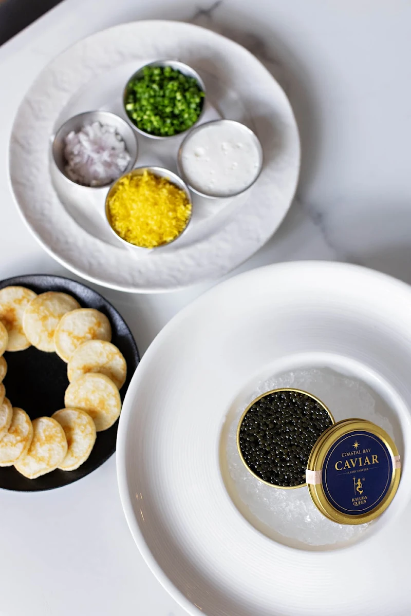 Burrata & Caviar, ēst Restaurant