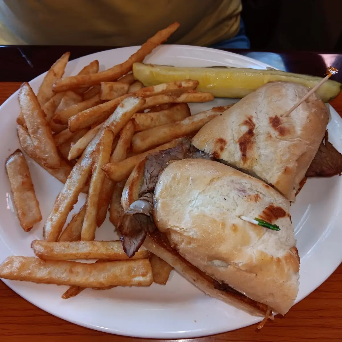 Tri-Tip Sandwich