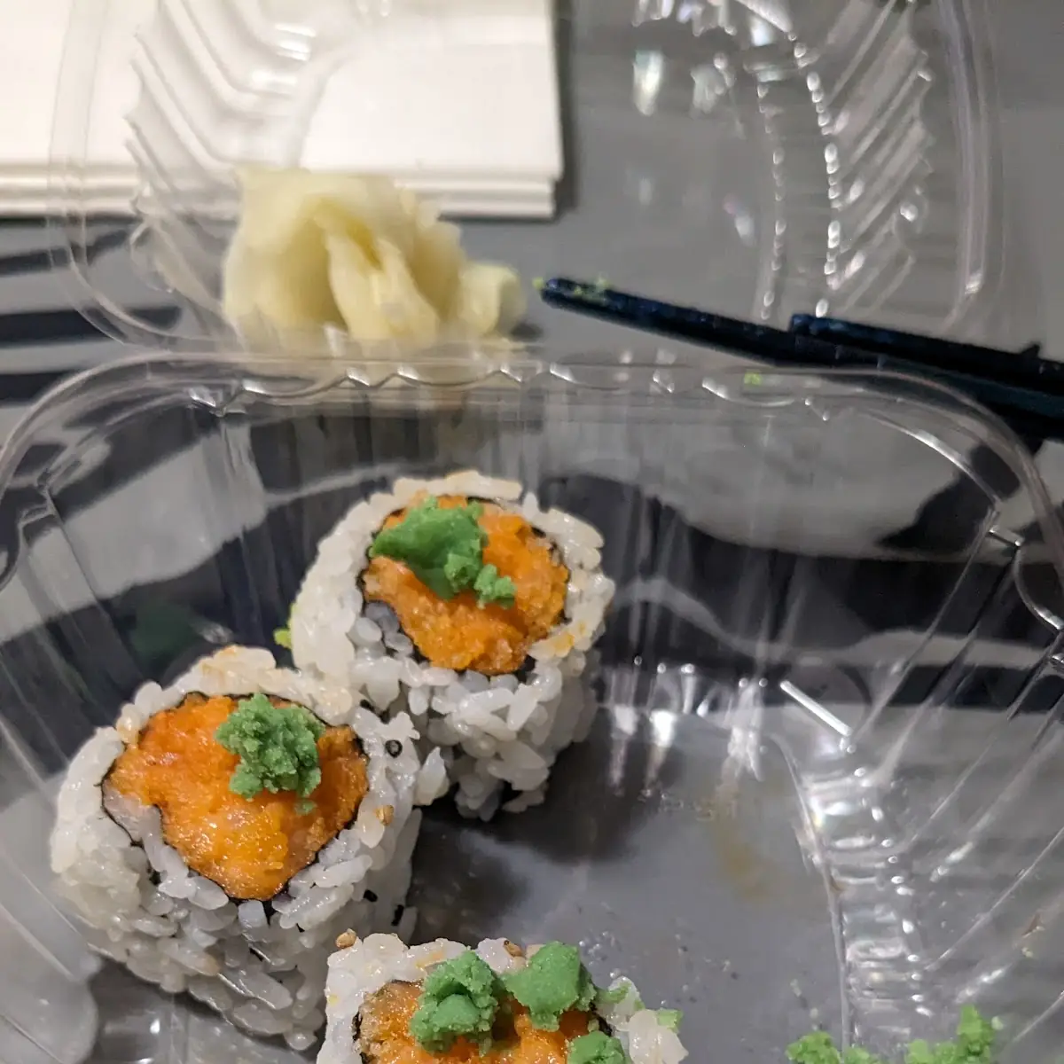 Spicy Salmon Roll