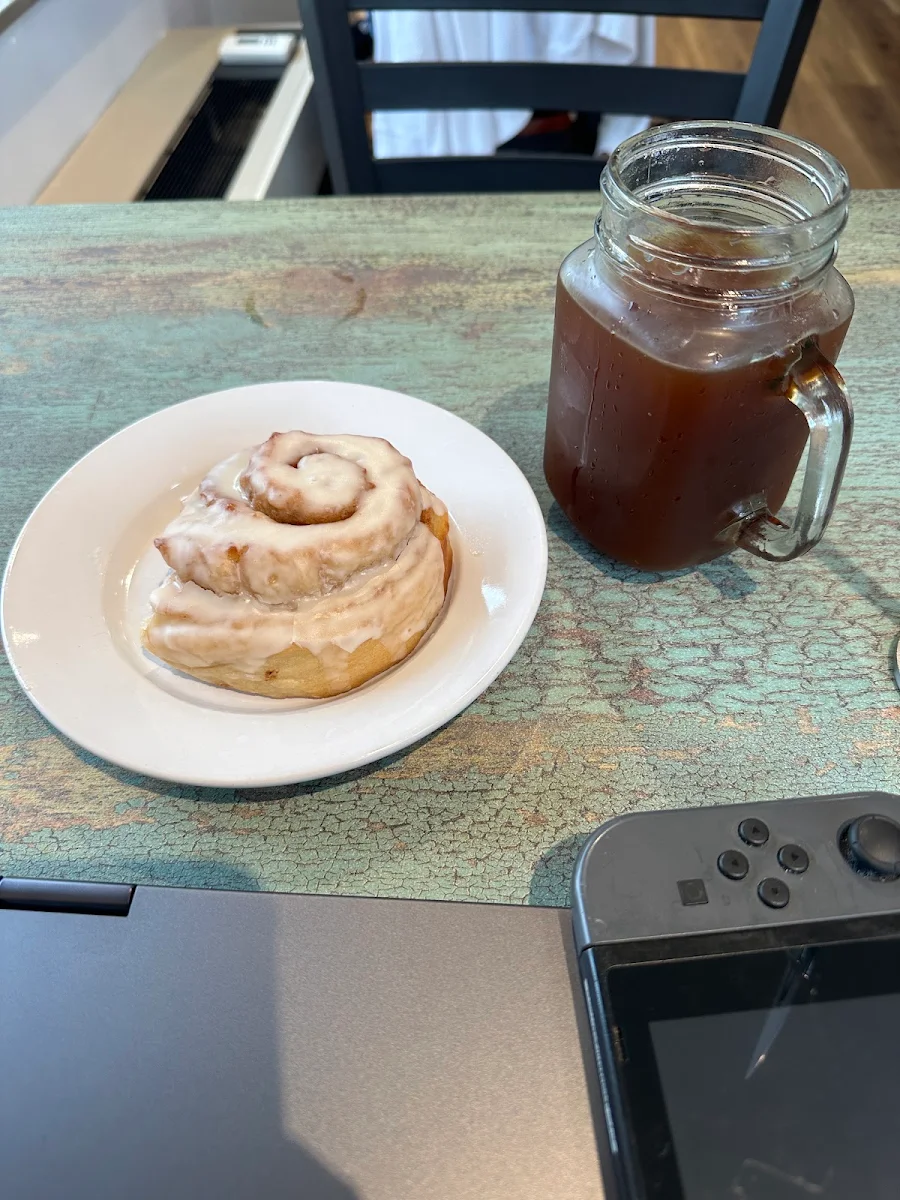 Cinnamon Roll Latte