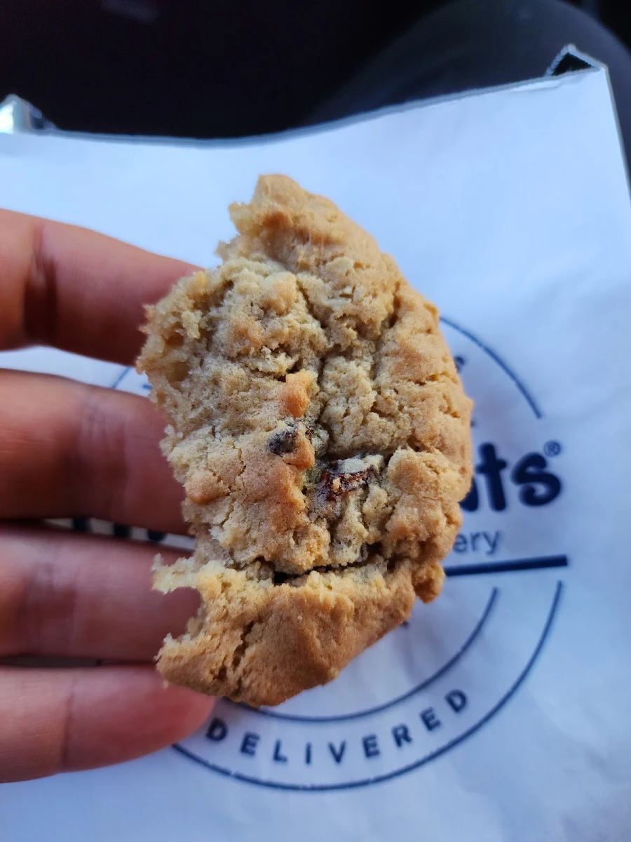 Oatmeal Raisin Cookie
