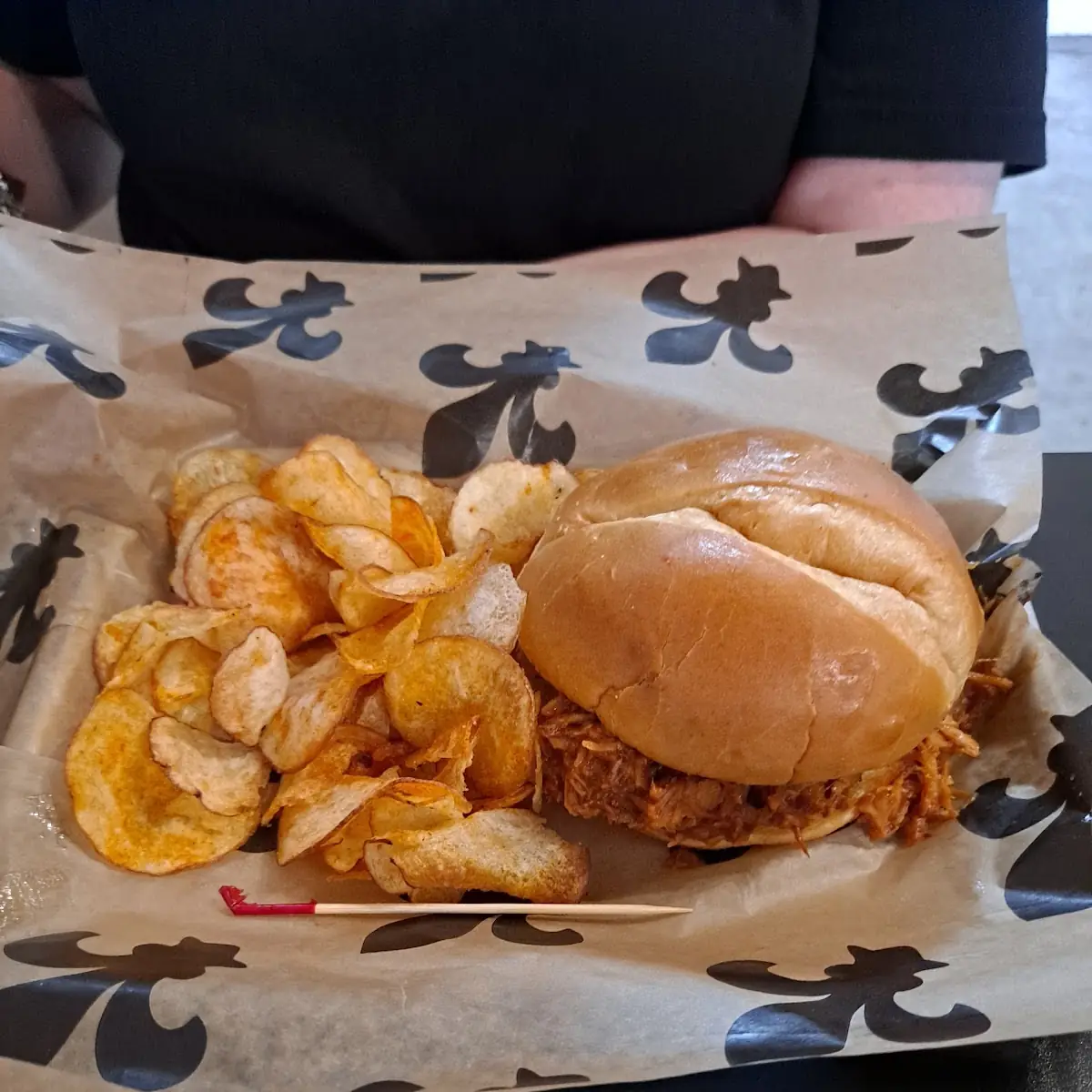 Pulled Pork Sandwich and Homemade Potato Chips