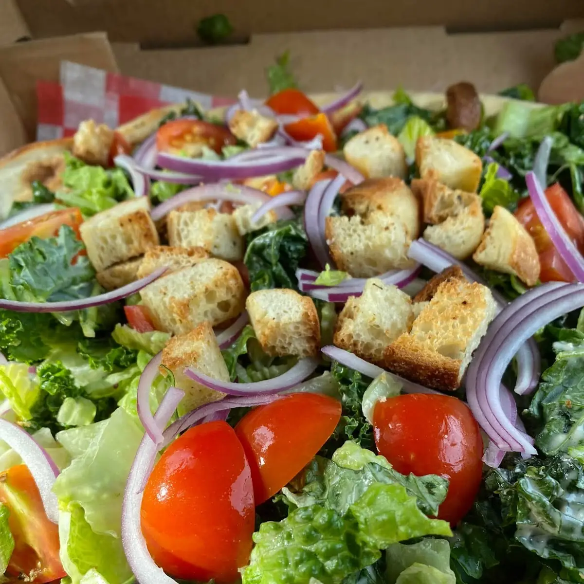 Chicken Caesar Pizza Salad