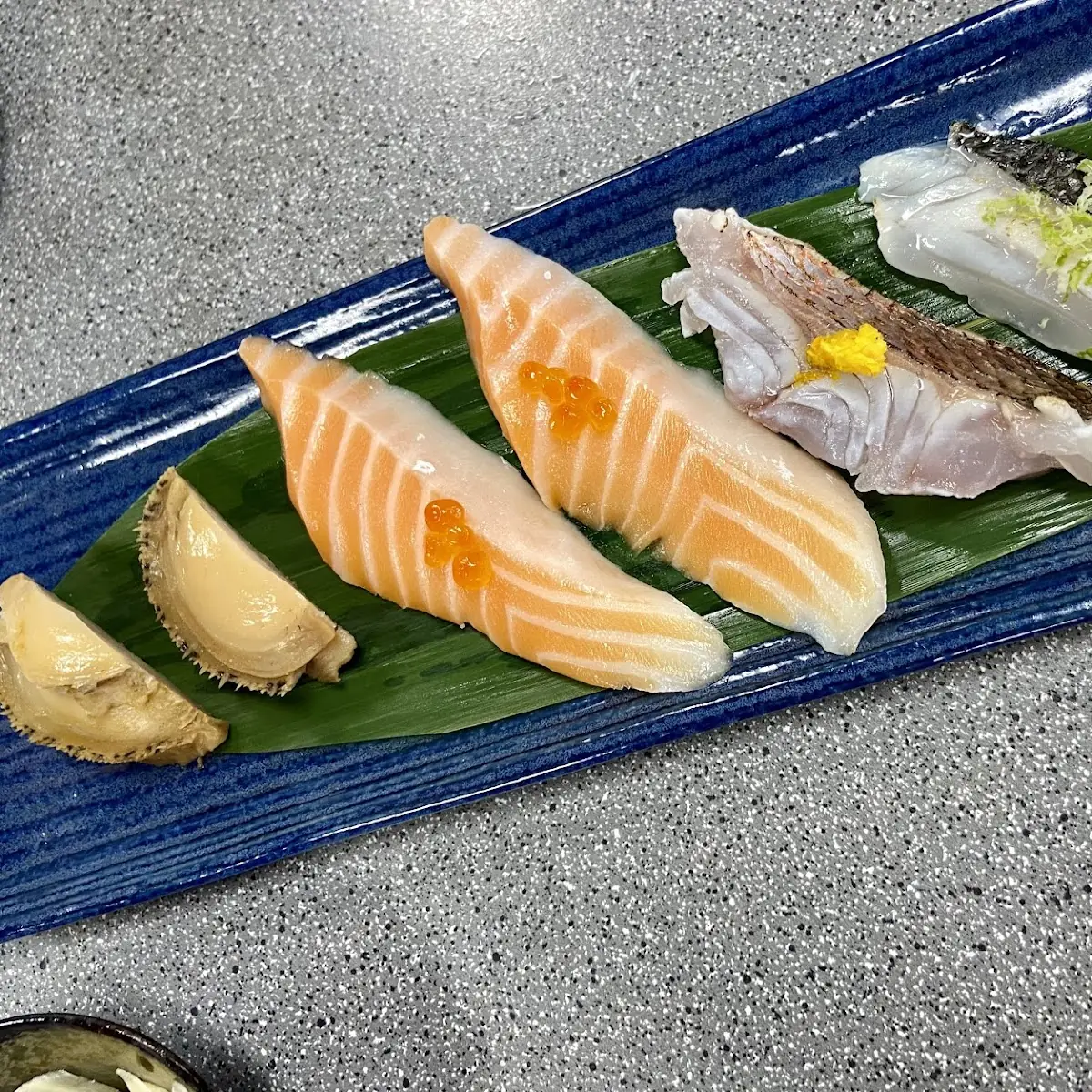Chef Selection Sashimi Combo