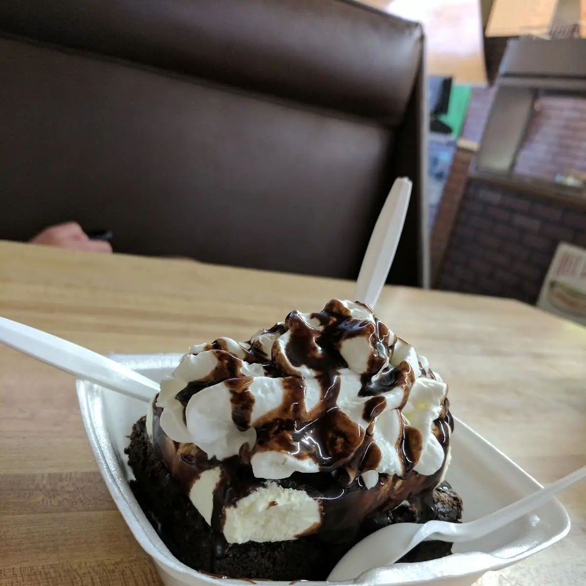 Brownie Sundae