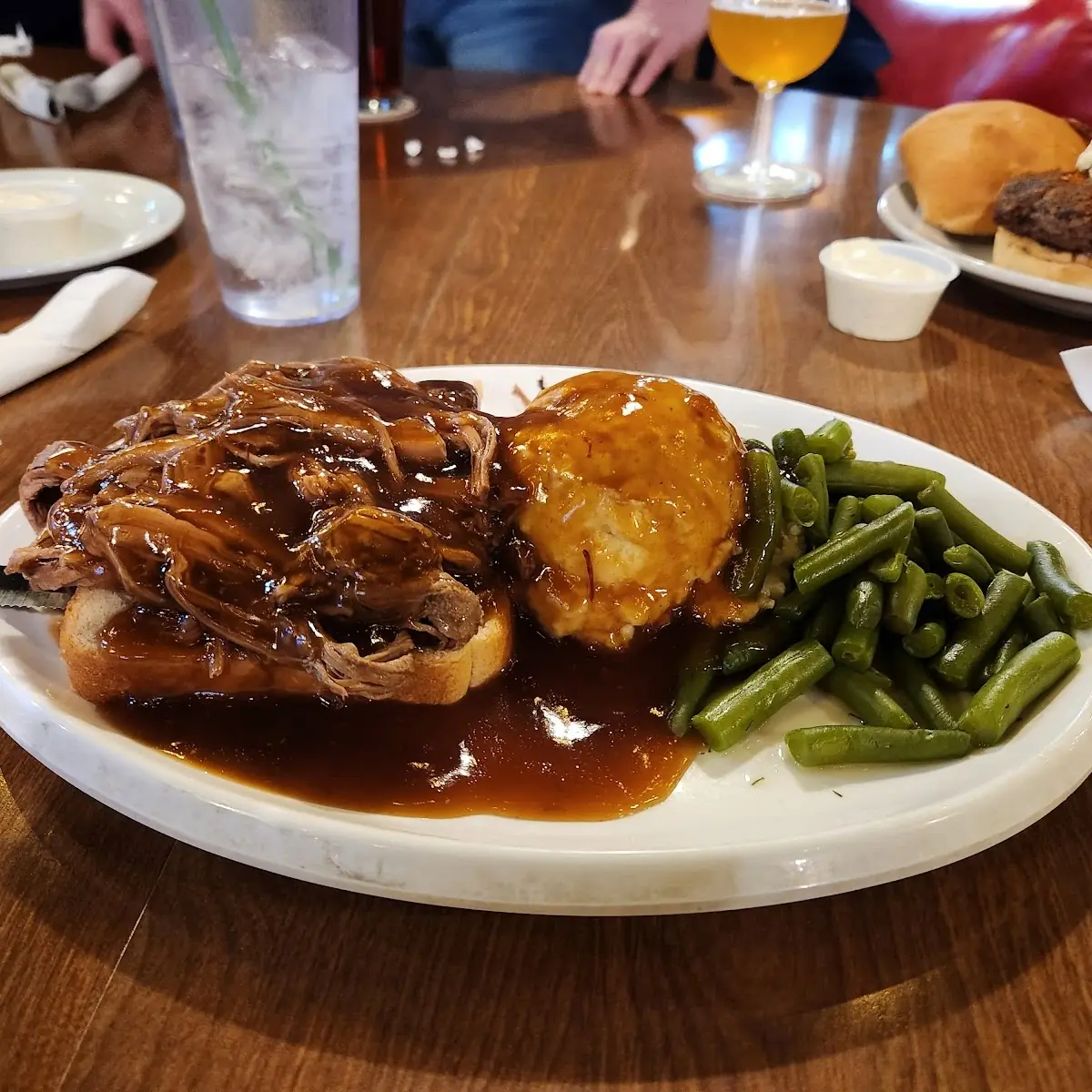 Hot Roast Beef Dinner