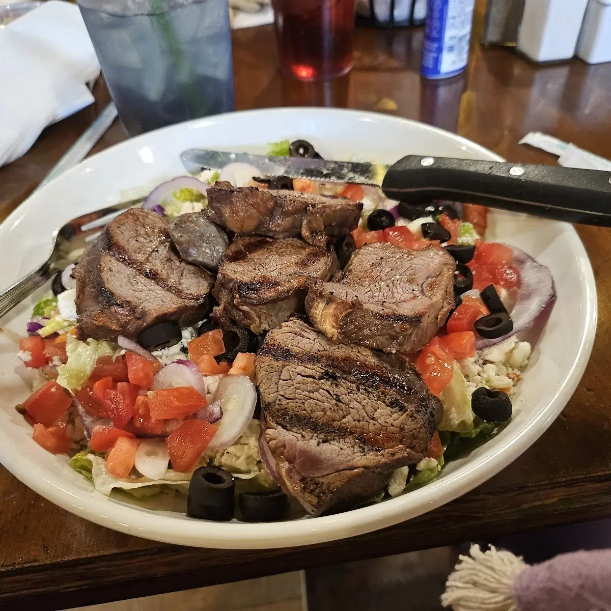 Mediterranean Steak Salad