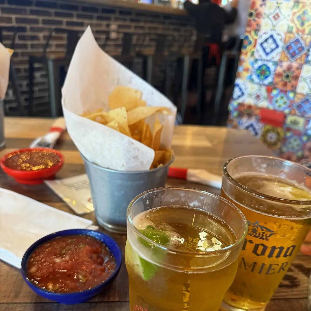 Chips and Salsa Roja