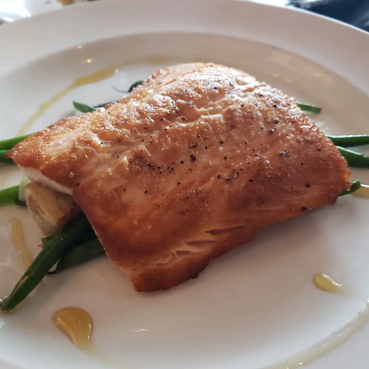 Salmon with Green Beans