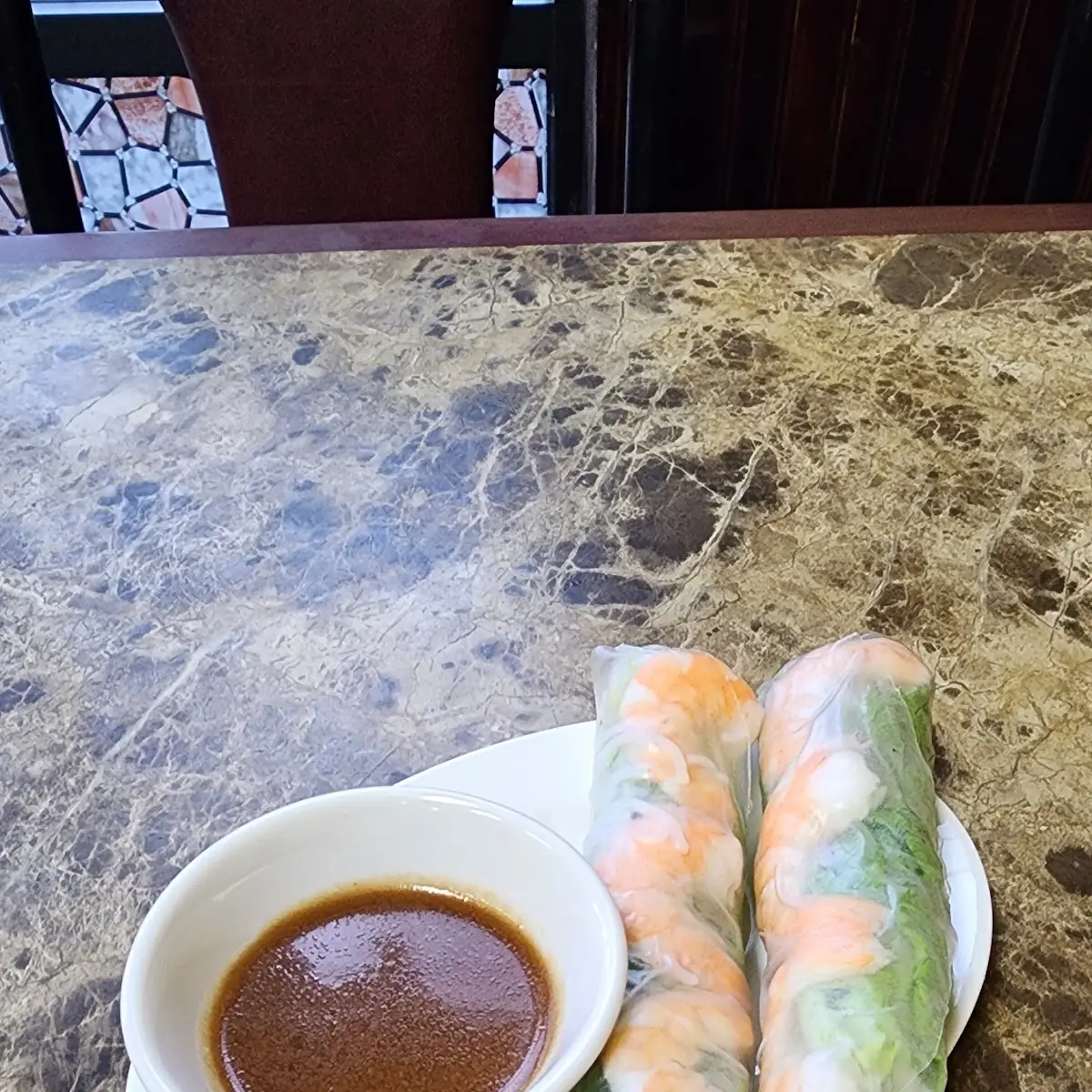 Vermicelli Noodle with Egg Roll and Chicken
