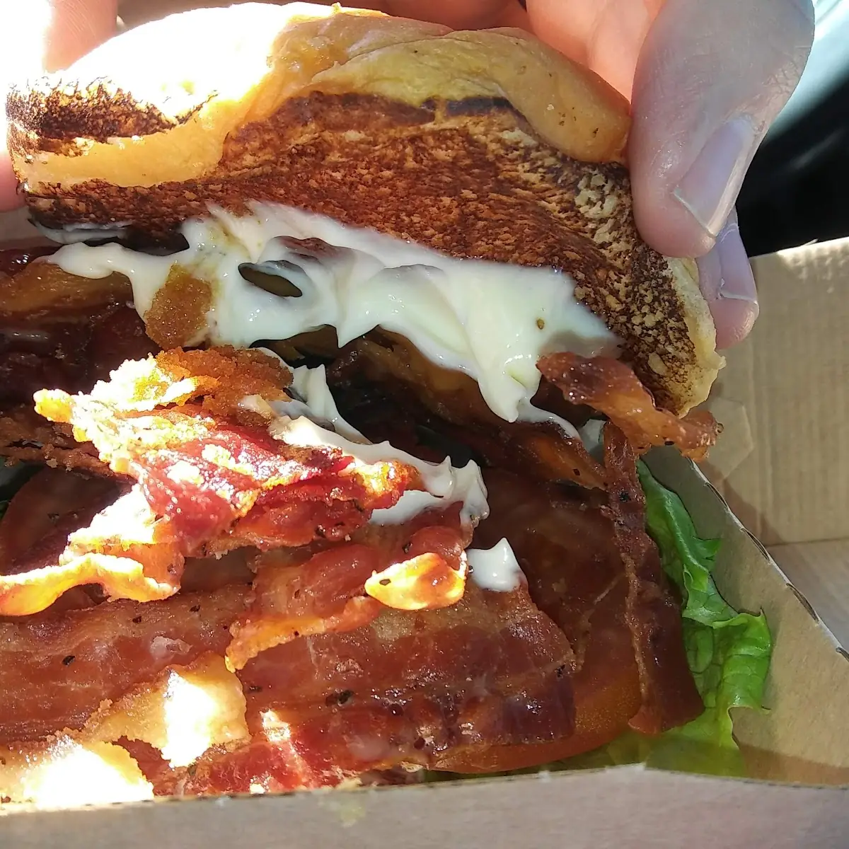 Kings Hawaiian blt