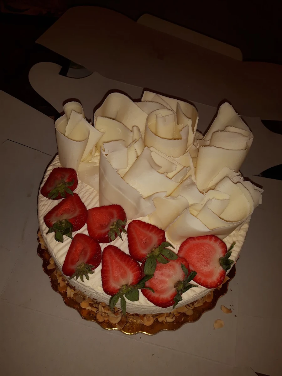 Cake Medium Size