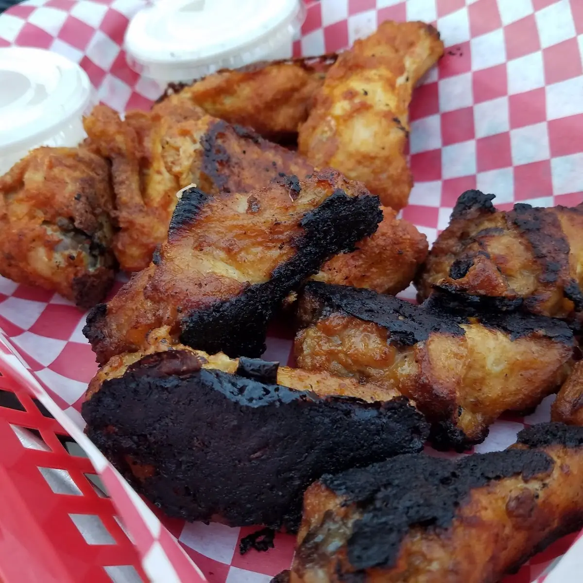 Hot and BBQ Wings