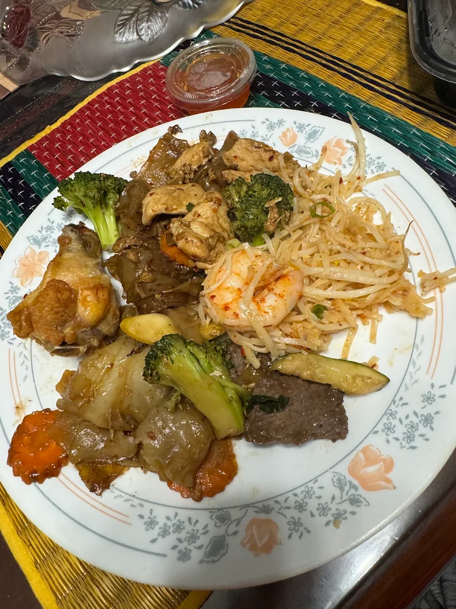 Pad Thai Drunken Noodles Pad See EW