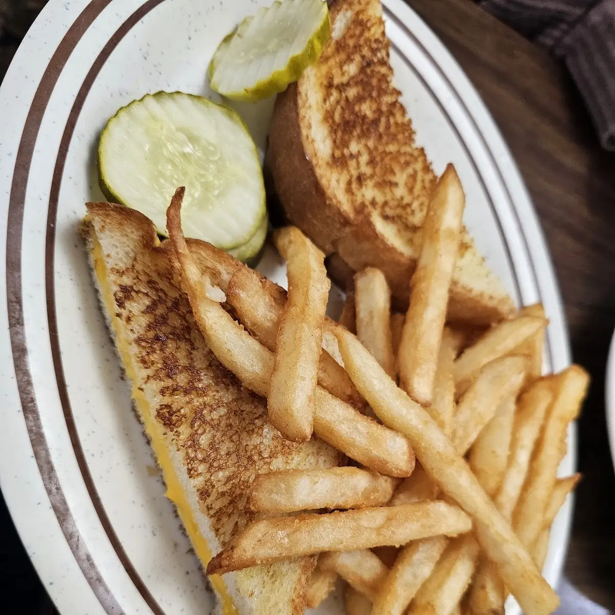Grilled Cheese with Fries