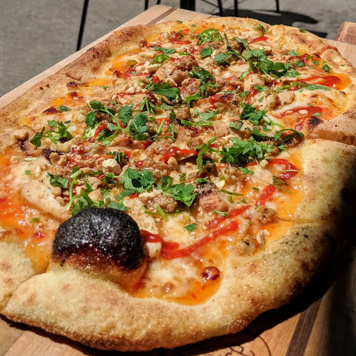 Thai-grr Chicken Pizza