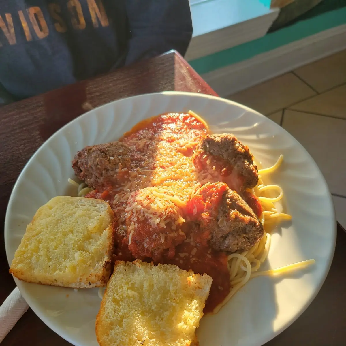 Spaghetti & Meatballs