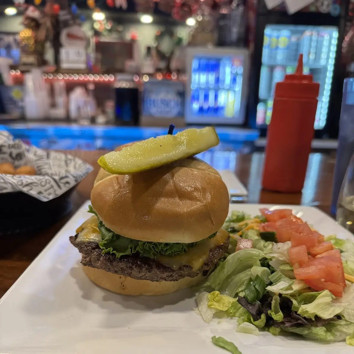 California Burger with Cheese