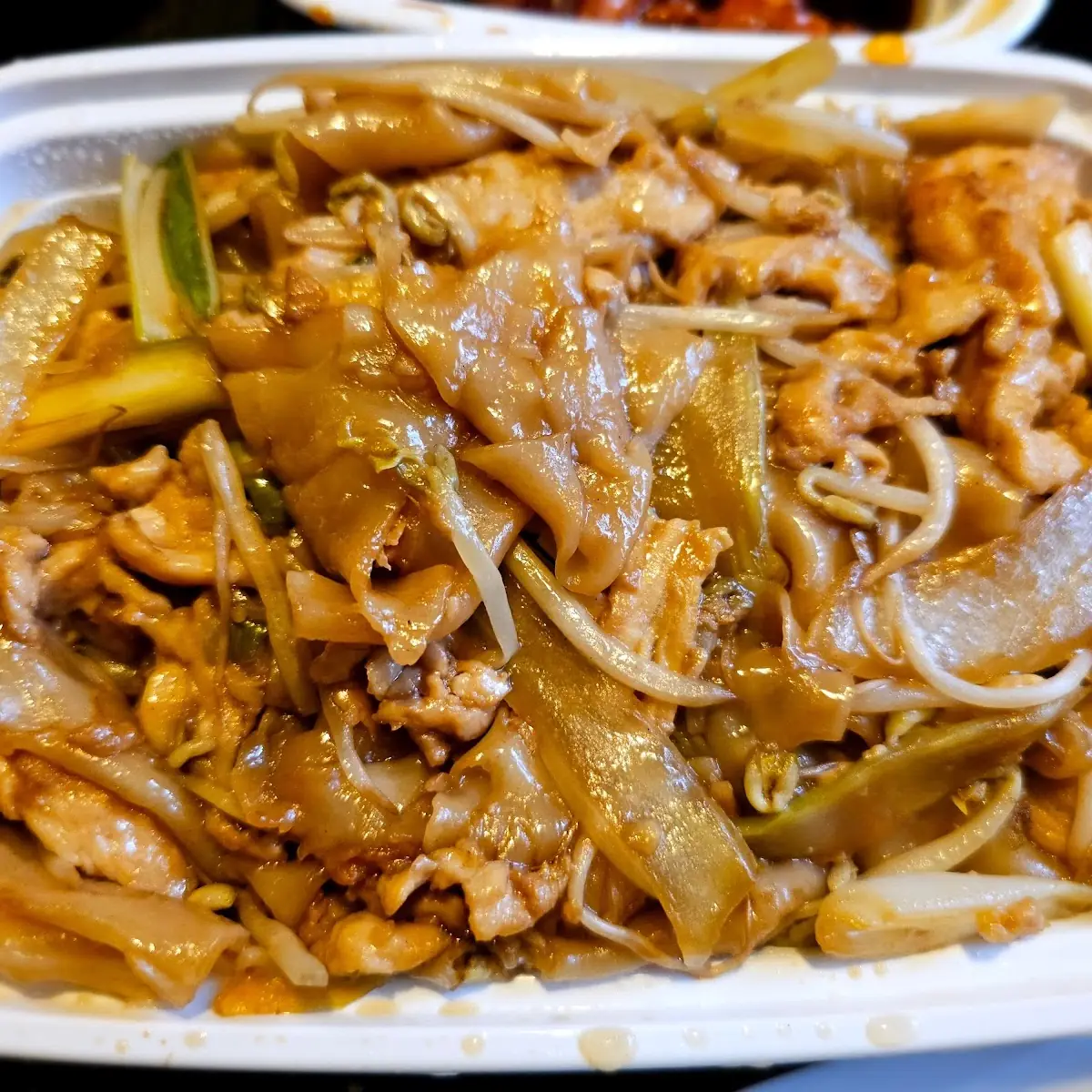 House Special Flat or Thin Noodles