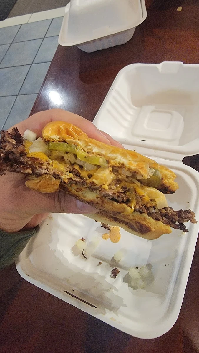 Classic Cheese Burger