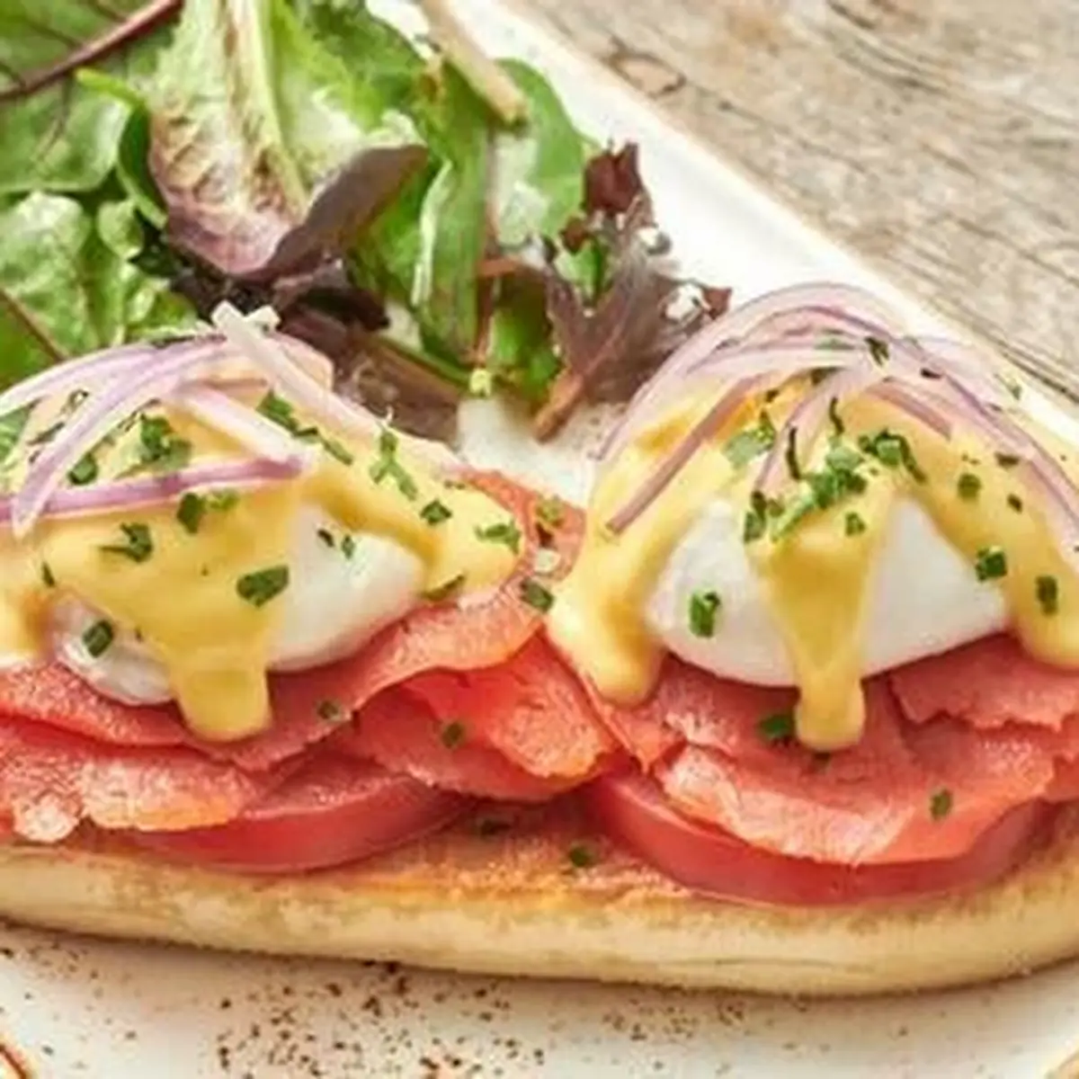 Smoked Salmon Benedict