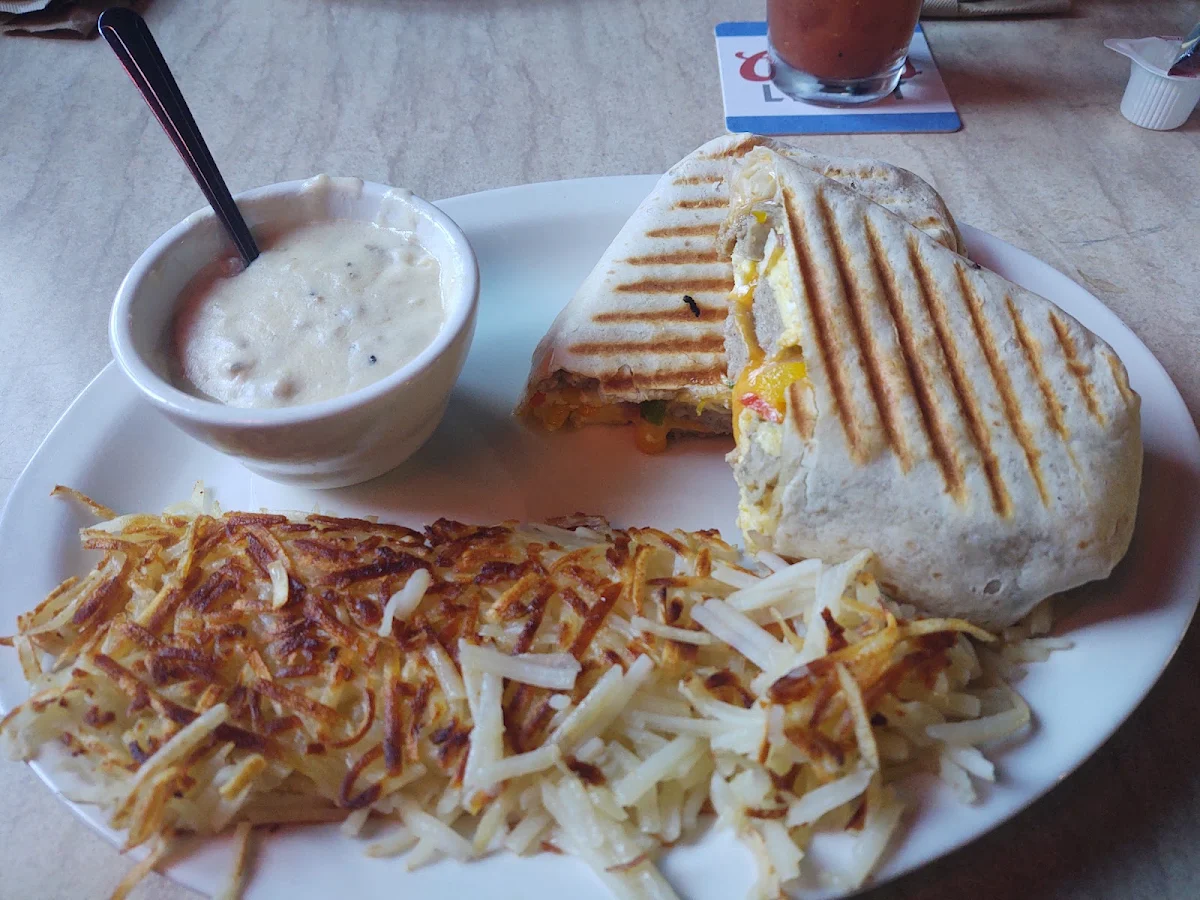 Breakfast Burrito with Hashbrowns