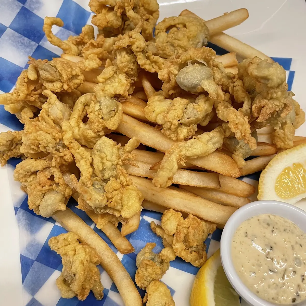 Mix Fritto Shrimp Scallops Calamari & Fish