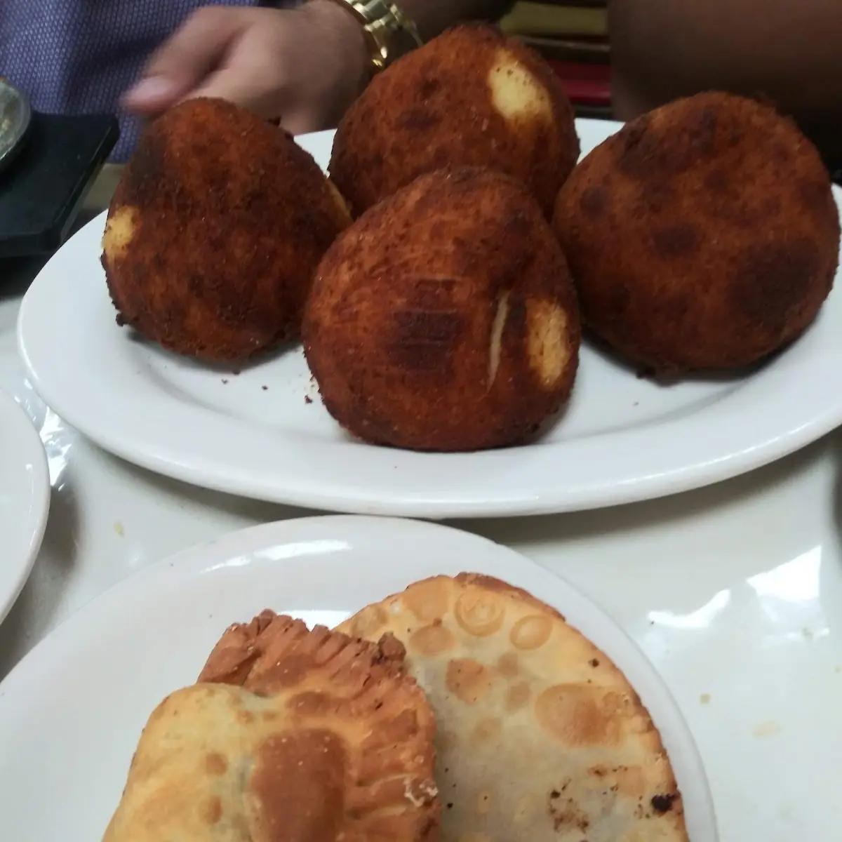 Empanadas & Papa Rellena