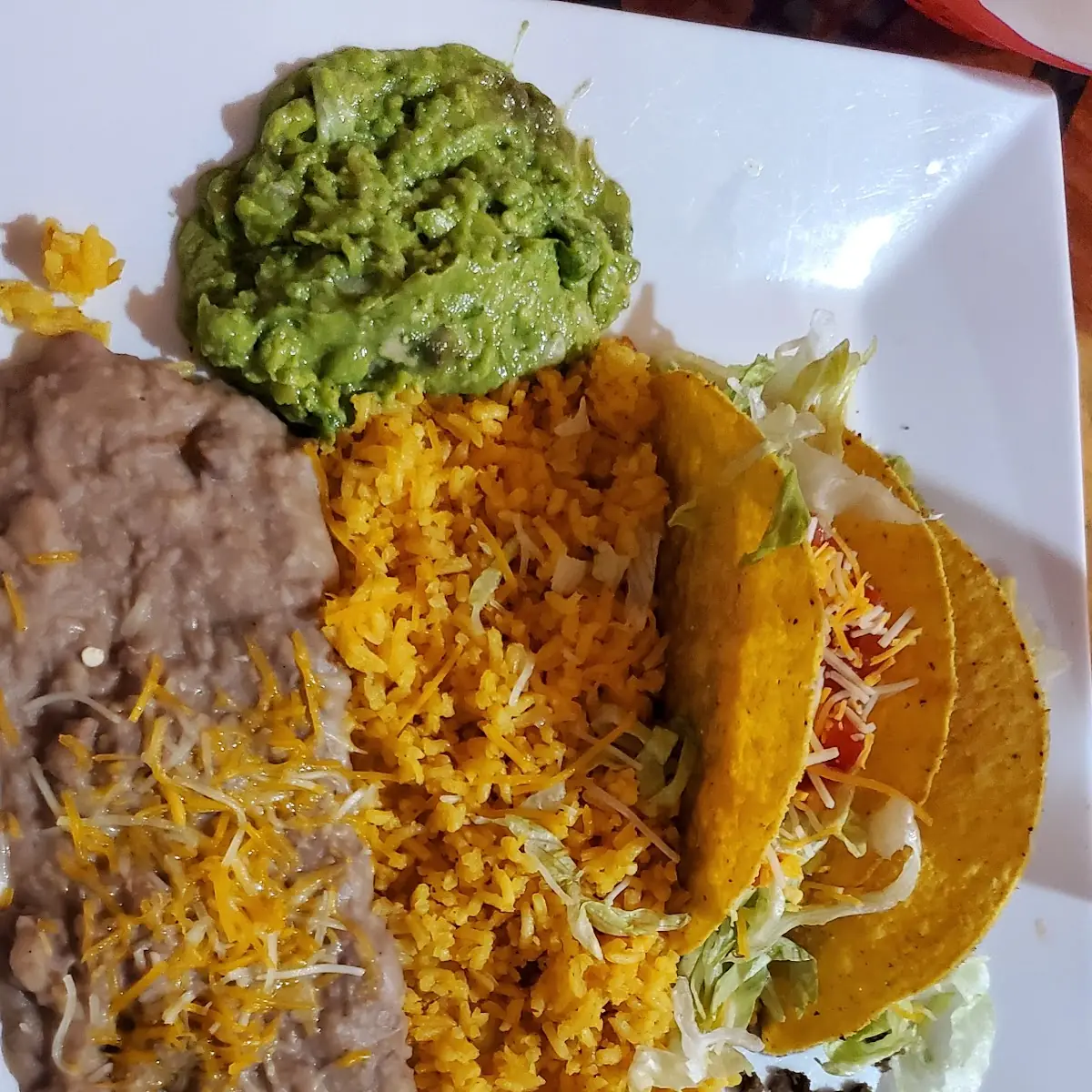 2 Crunchy Tacos Beef