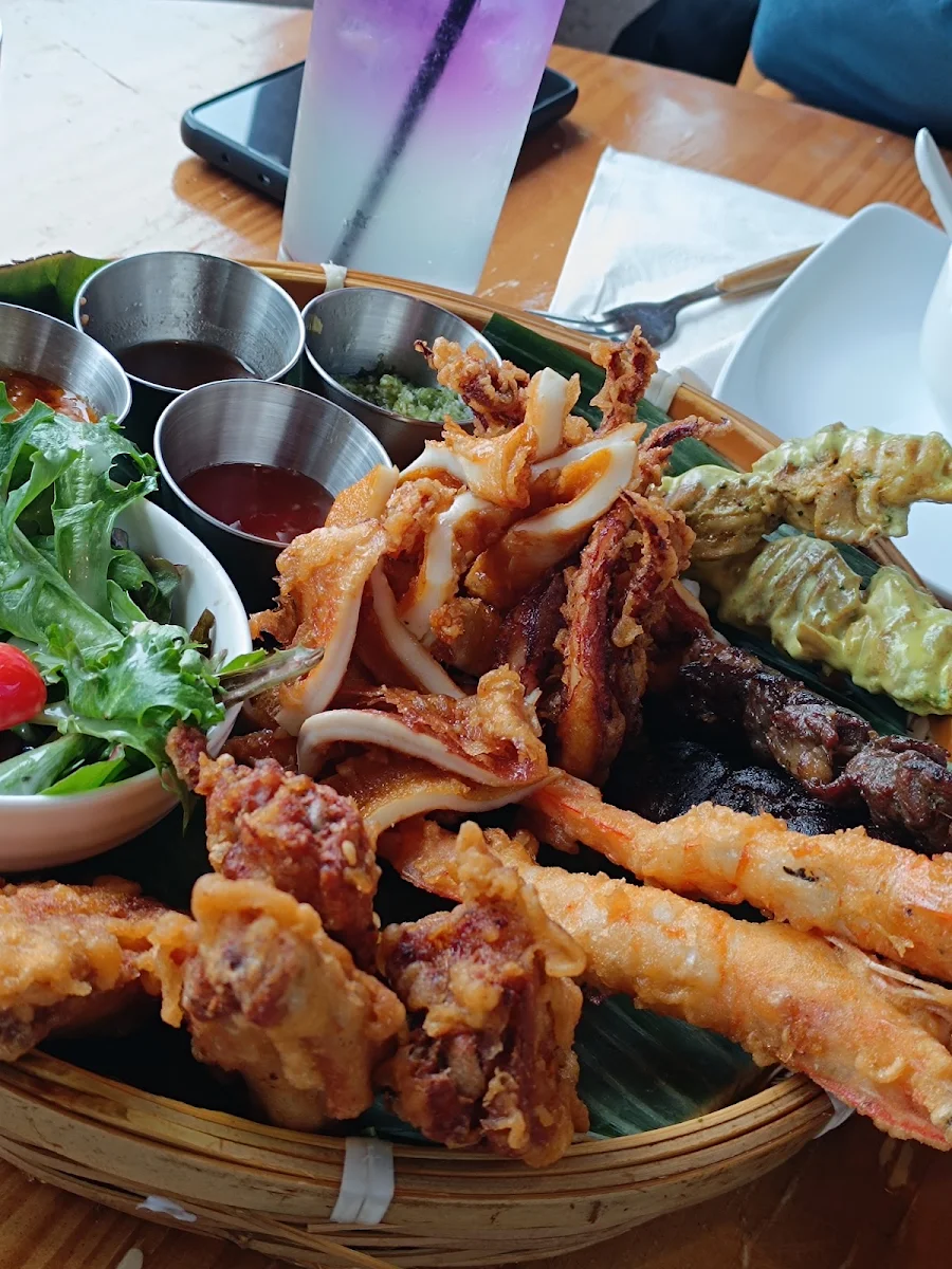 Meat Platter, RENS Cafe & Bistro Thai Contemporary