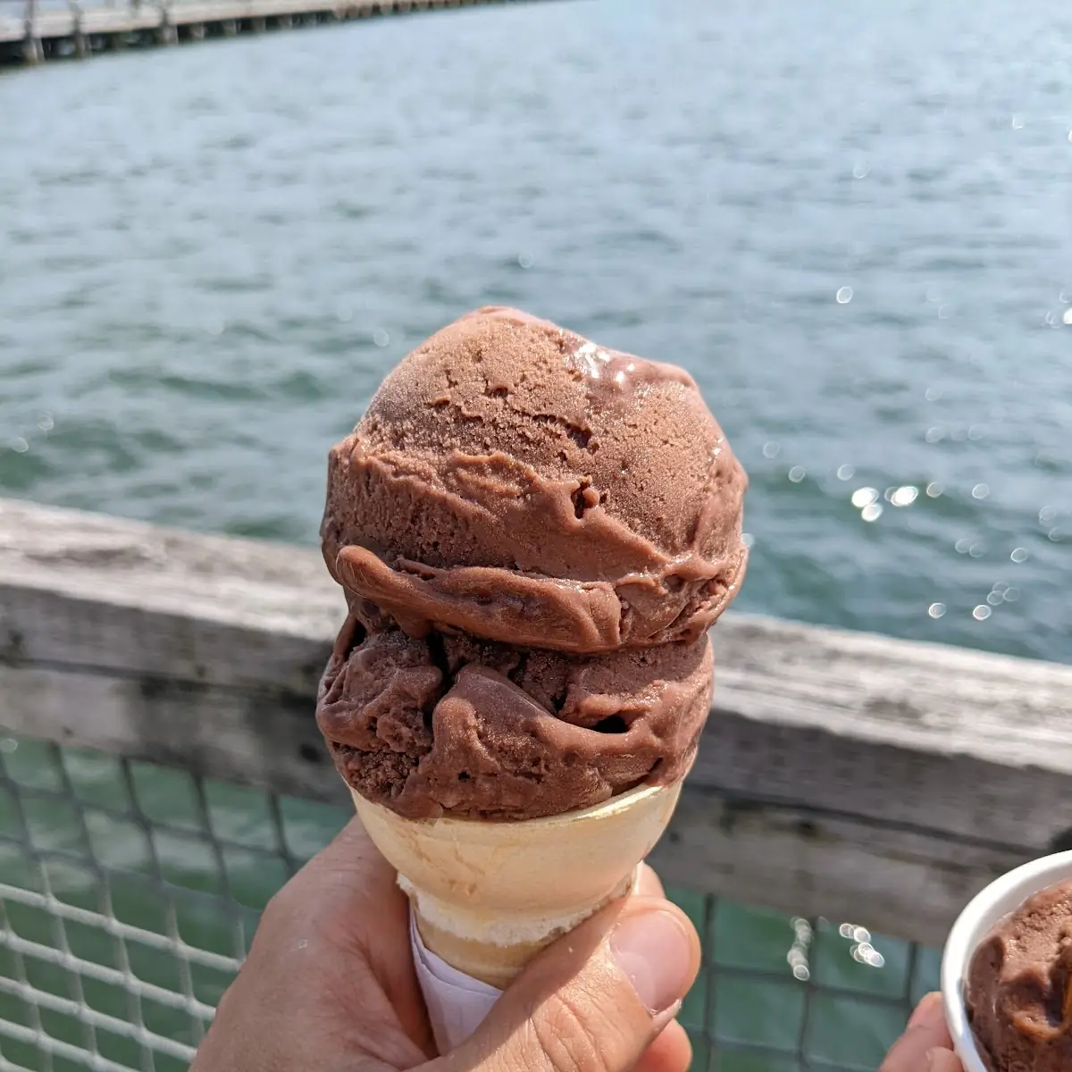Glace Chocolat, Tall Tom's Lemonade & Ice Cream