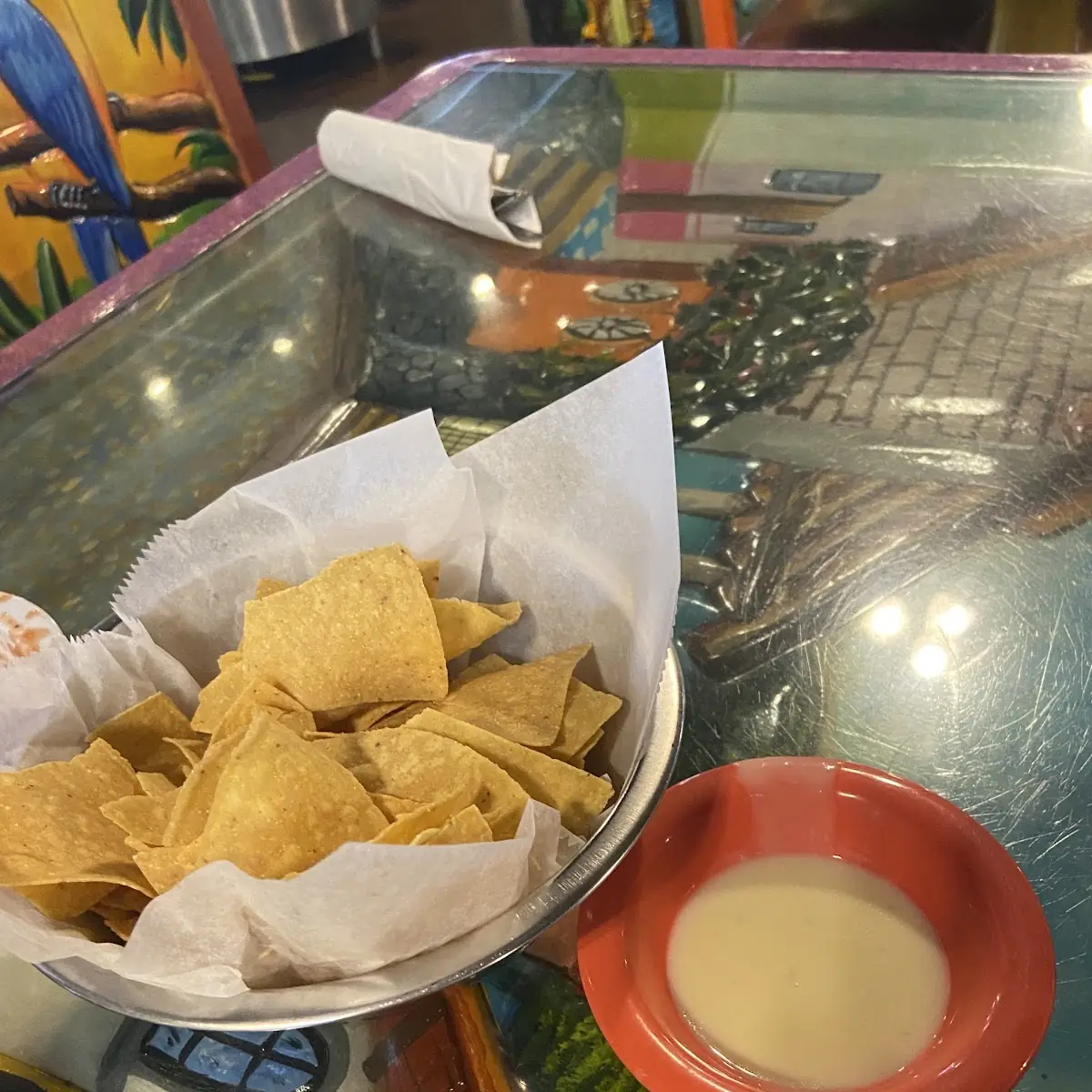 Tortilla Chips & Queso Sauce
