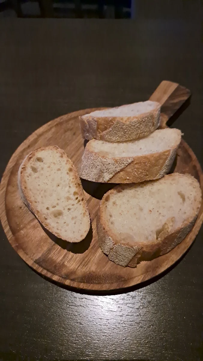Bread, Romano's Restaurant