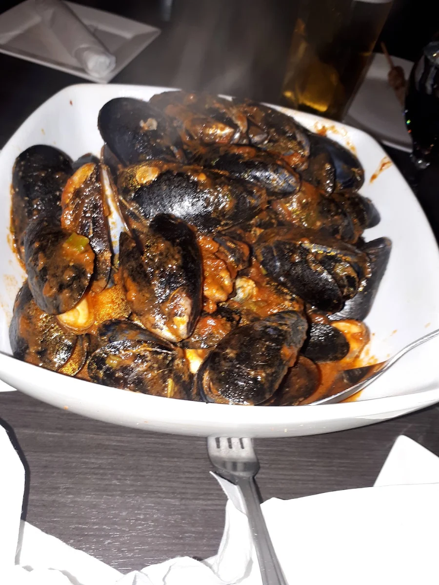 Mussels Marinara, Romano's Restaurant
