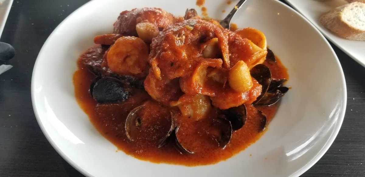 Seafood Marinara, Romano's Restaurant