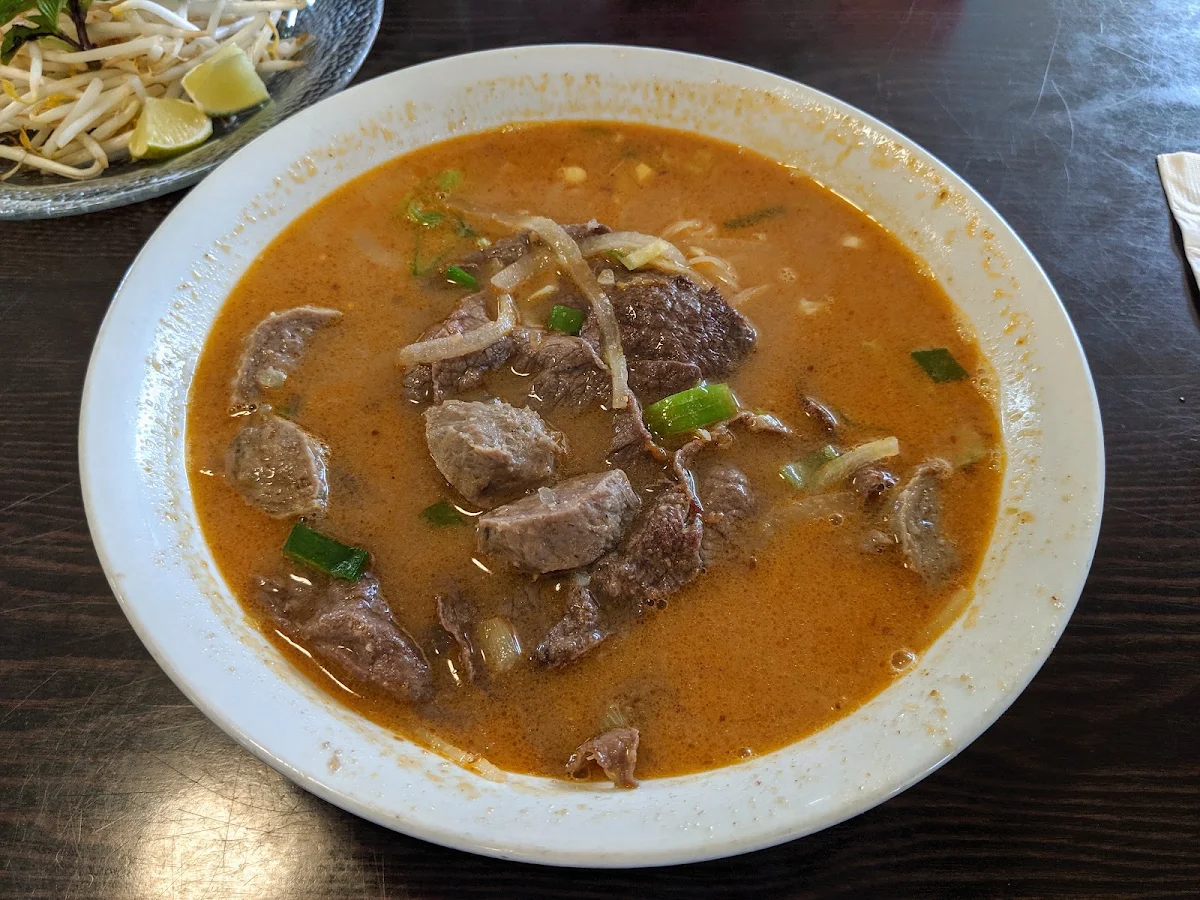 Sate Beef Rice Noodle Soup