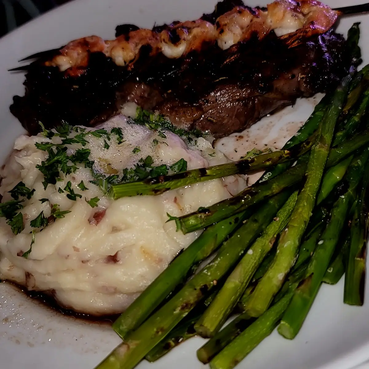 Bistro Steak & Shrimp Alfredo Linguine