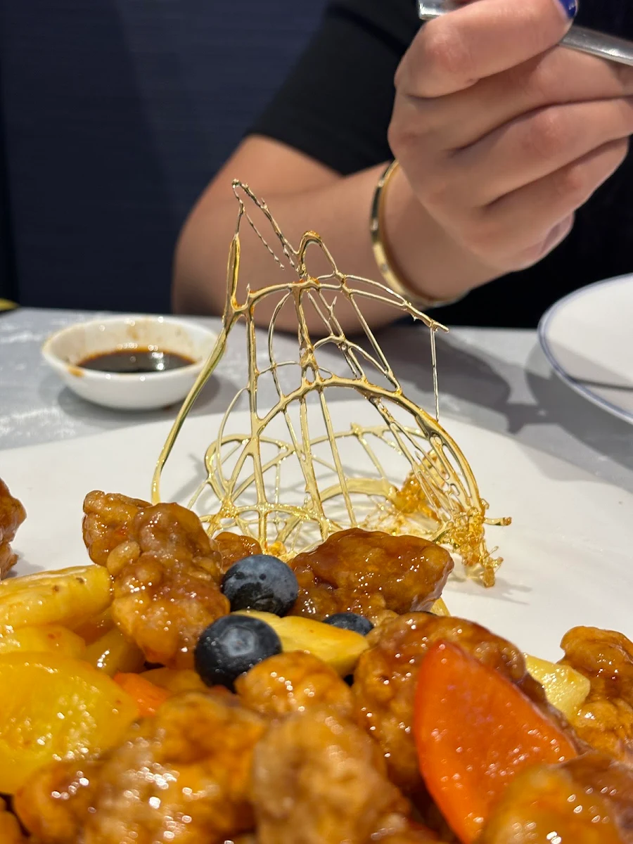 Sweet & Sour Pork w Fruit