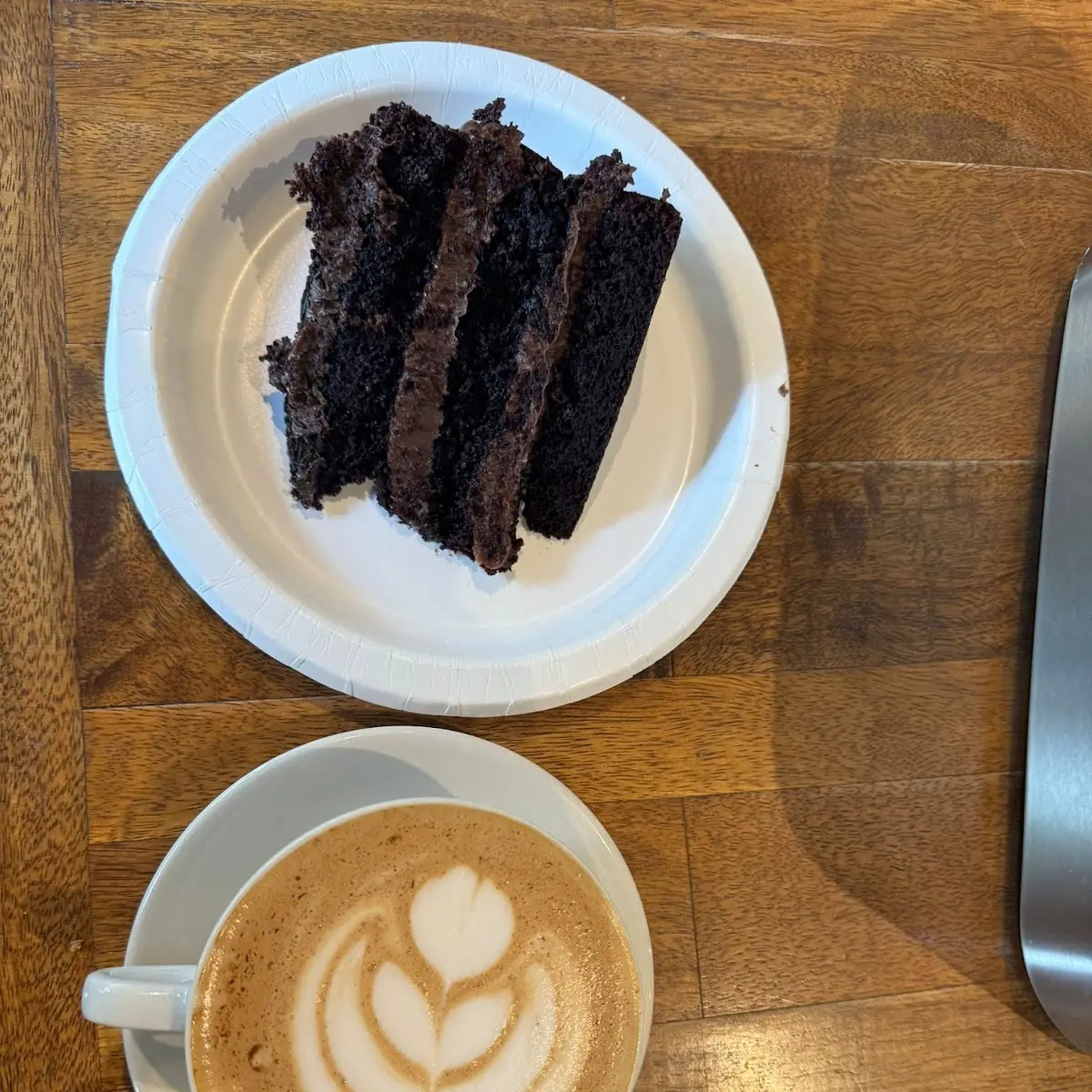 Bolo Brigadeiro E Cappuccino
