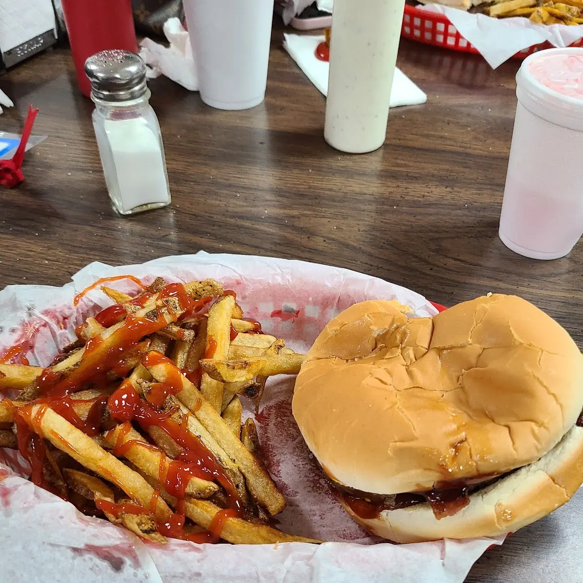 1 2 lb Burger Combo