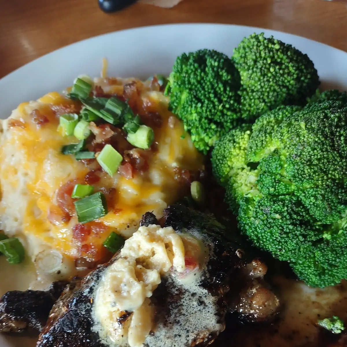 Steak and Mashed Potatoes with Broccoli