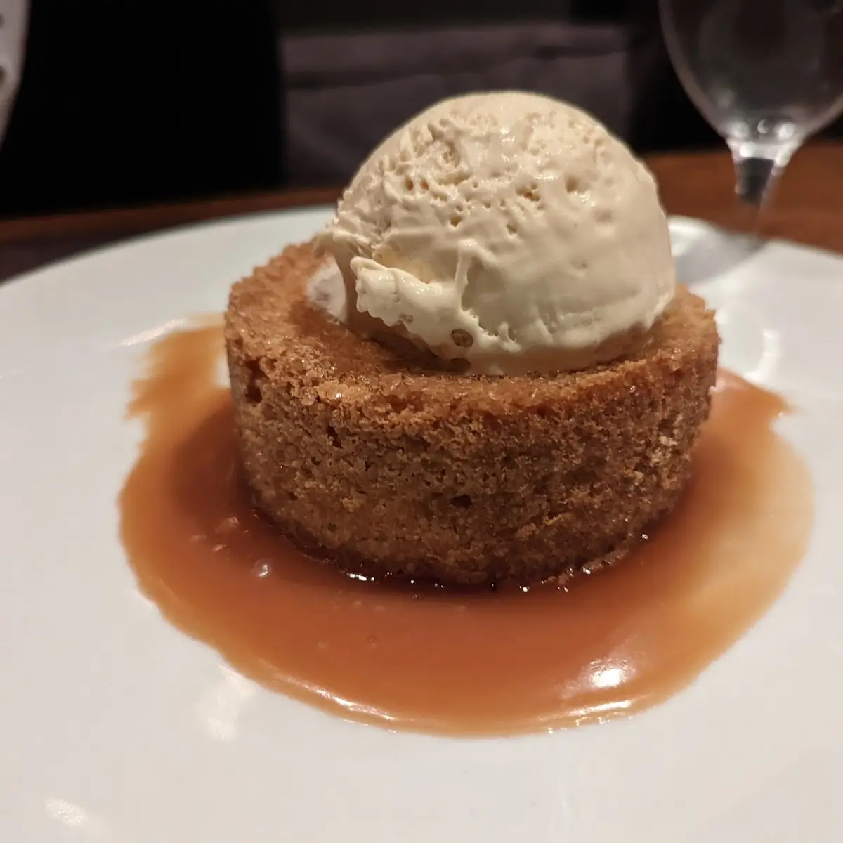 Butter Cake with Vanilla Ice Cream