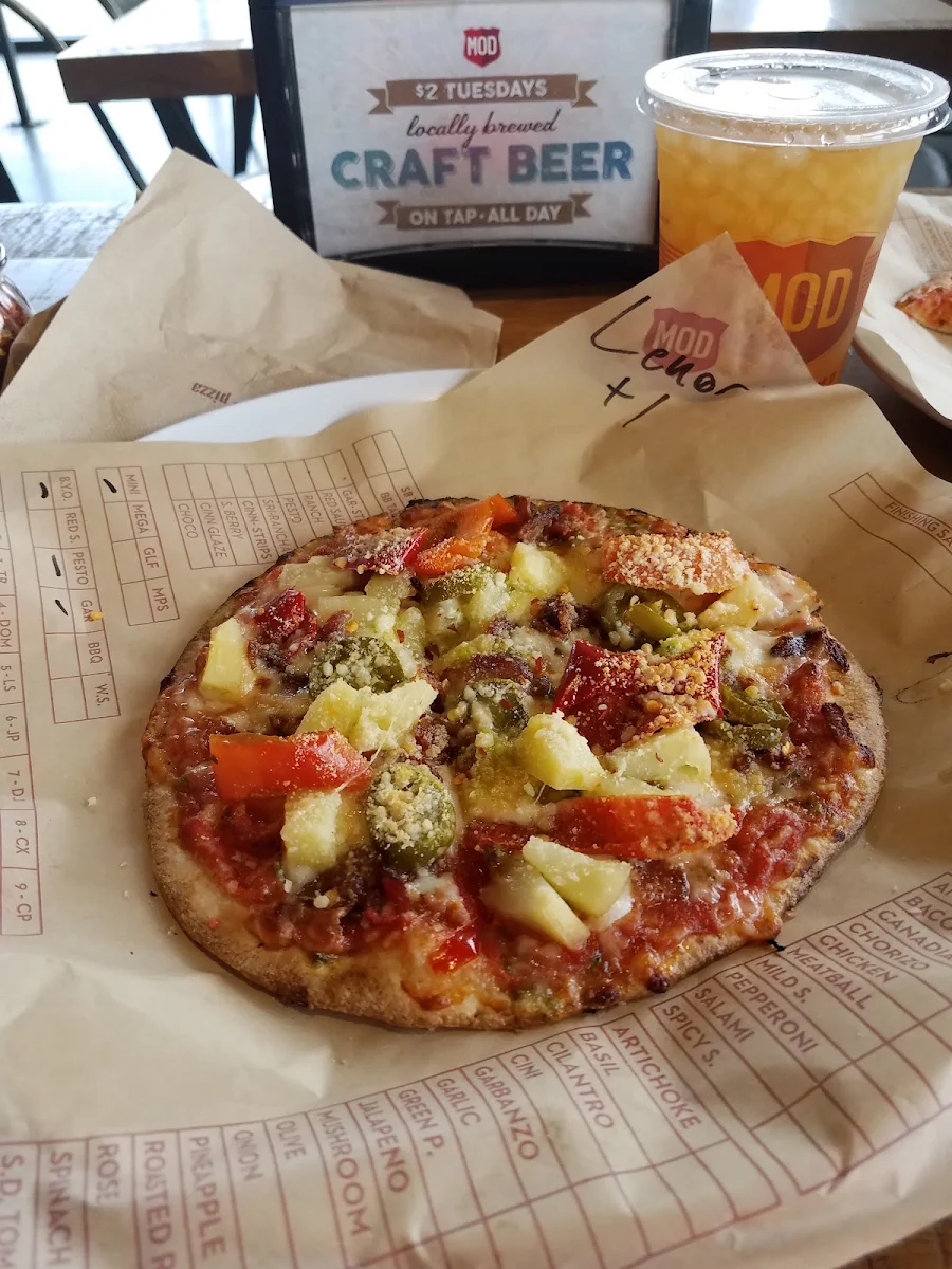 Hawaiian Pizza