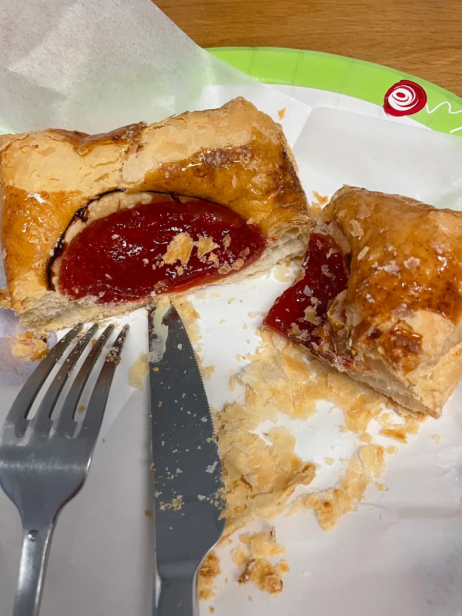 Guava Pastry